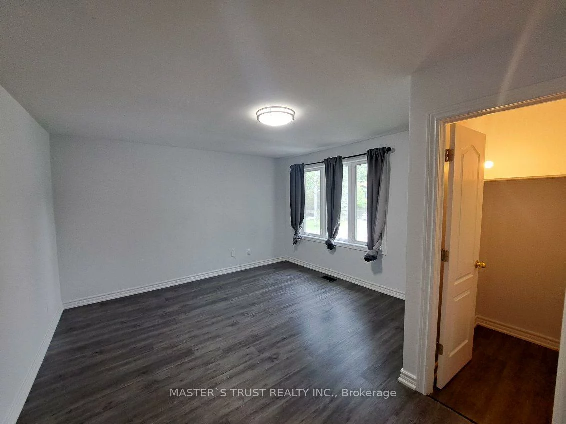 22, Brennan, South Shore, Barrie