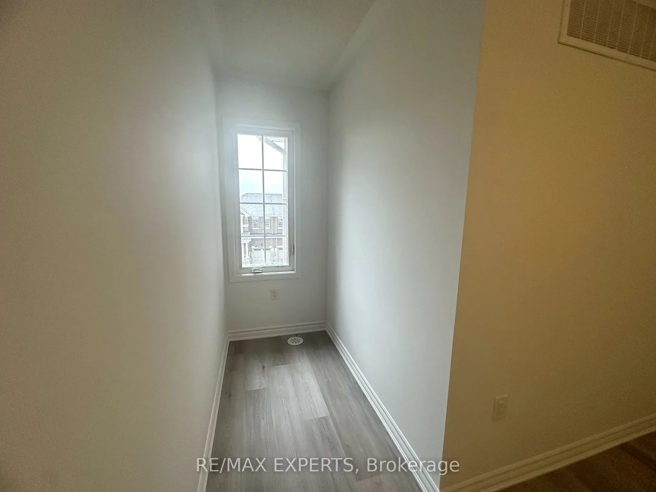 120, Ennerdale, Rural Barrie Southwest, Barrie