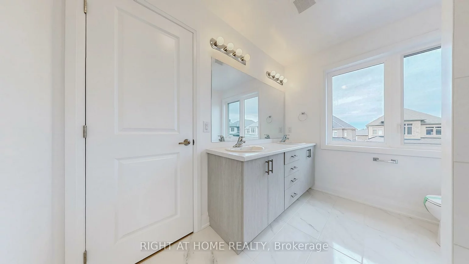 19, Barnyard, Rural Barrie Southeast, Barrie