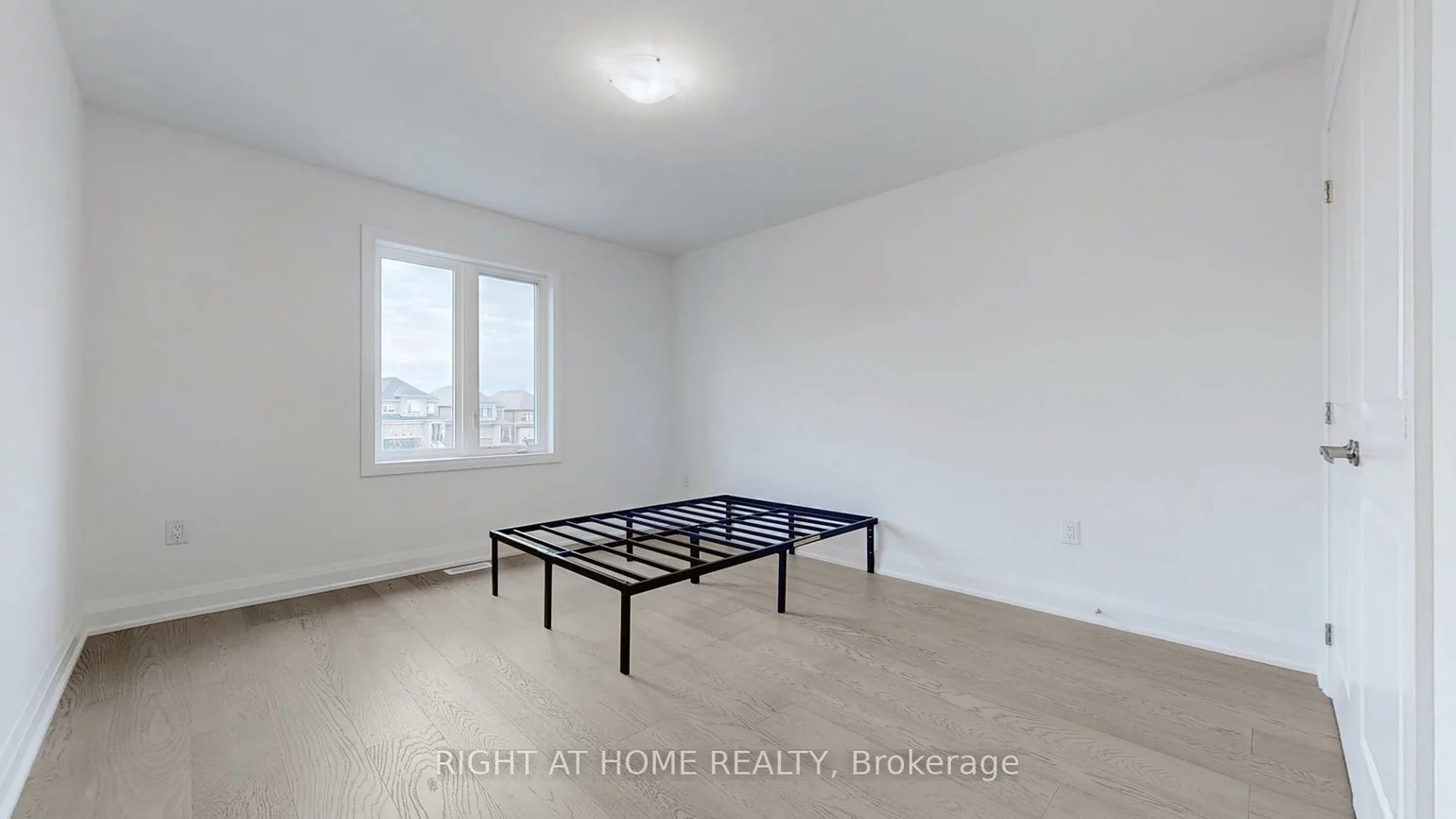 19, Barnyard, Rural Barrie Southeast, Barrie