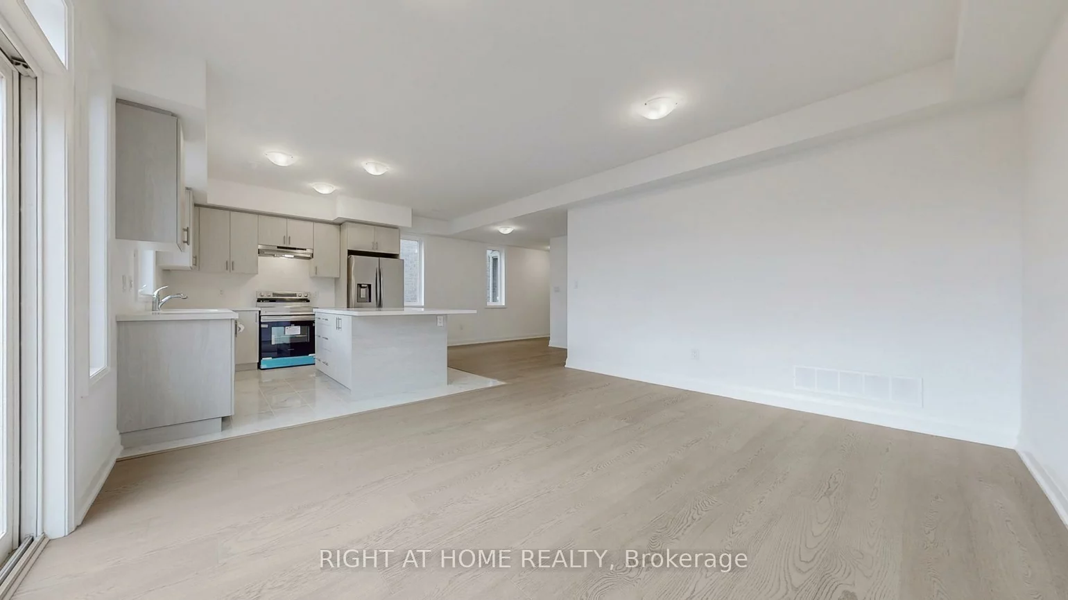 19, Barnyard, Rural Barrie Southeast, Barrie