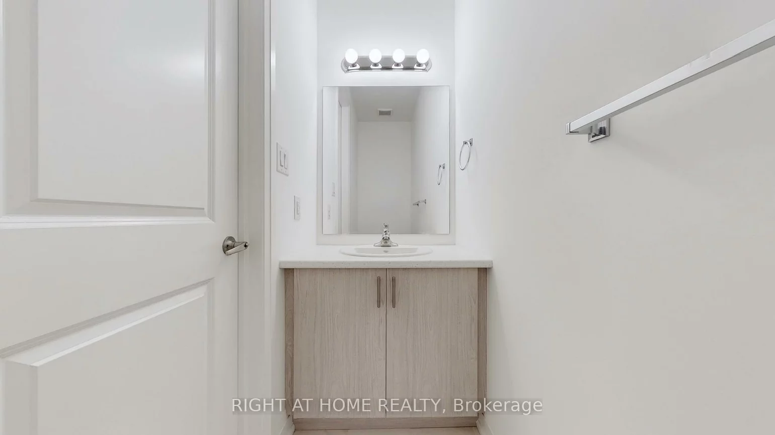 19, Barnyard, Rural Barrie Southeast, Barrie