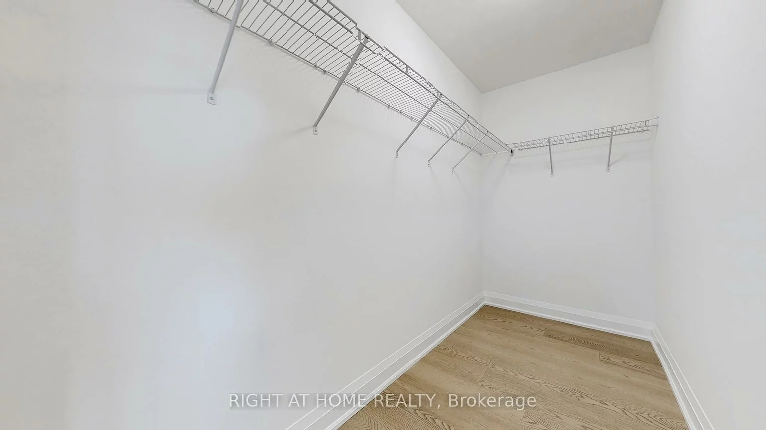 19, Barnyard, Rural Barrie Southeast, Barrie