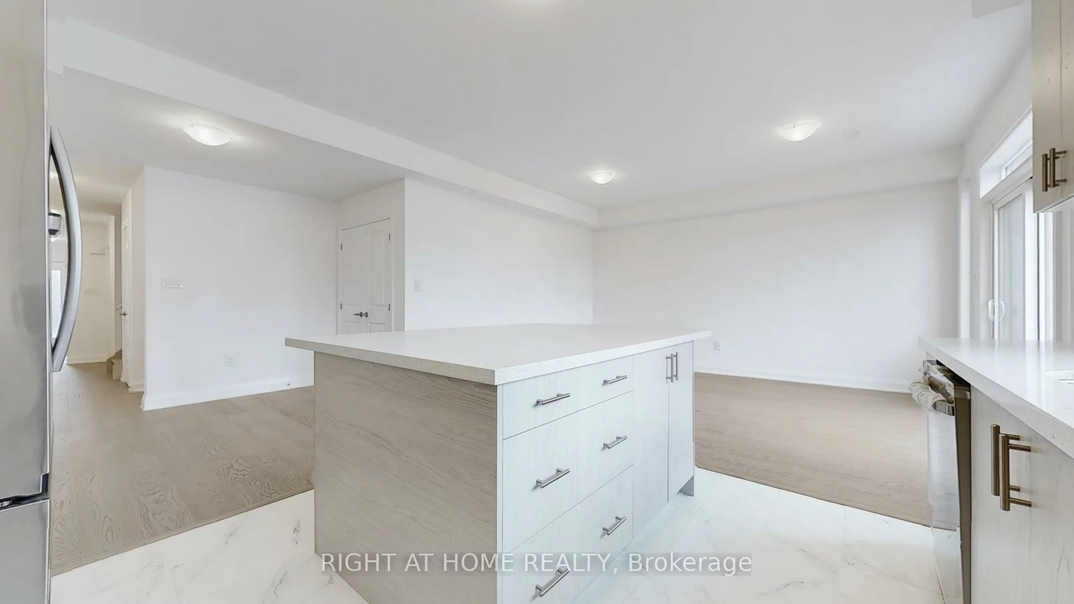 19, Barnyard, Rural Barrie Southeast, Barrie