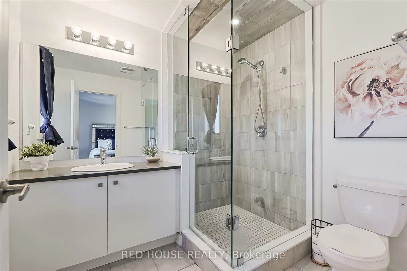 13, Blue Forest, Innis-Shore, Barrie