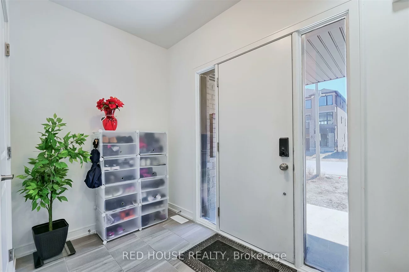 13, Blue Forest, Innis-Shore, Barrie