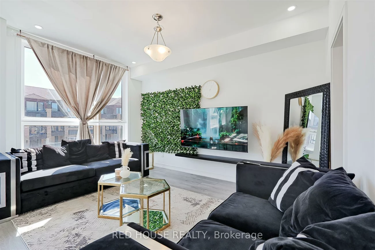 13, Blue Forest, Innis-Shore, Barrie