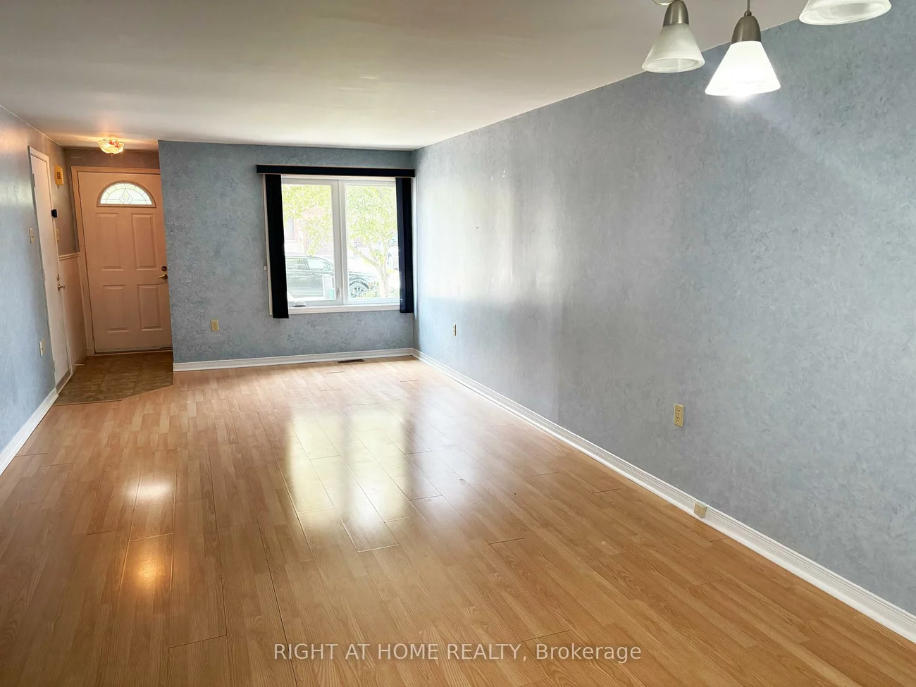 44, Ferguson, Northwest, Barrie