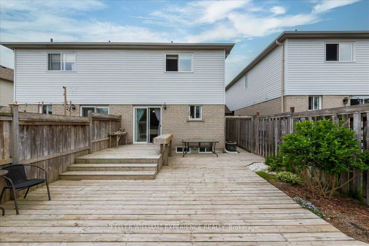 39, Coleman, Edgehill Drive, Barrie