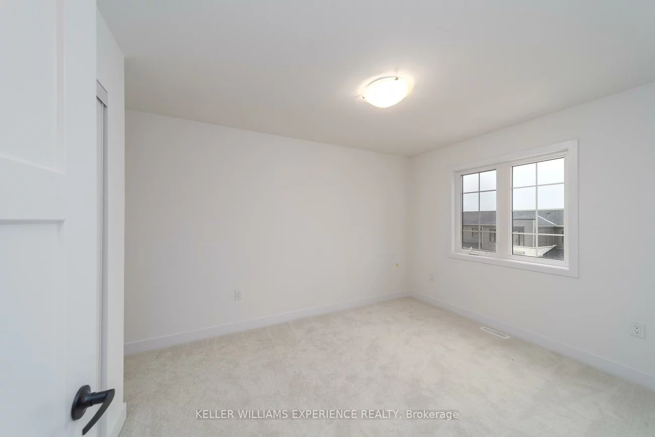 38, Hay, Innis-Shore, Barrie