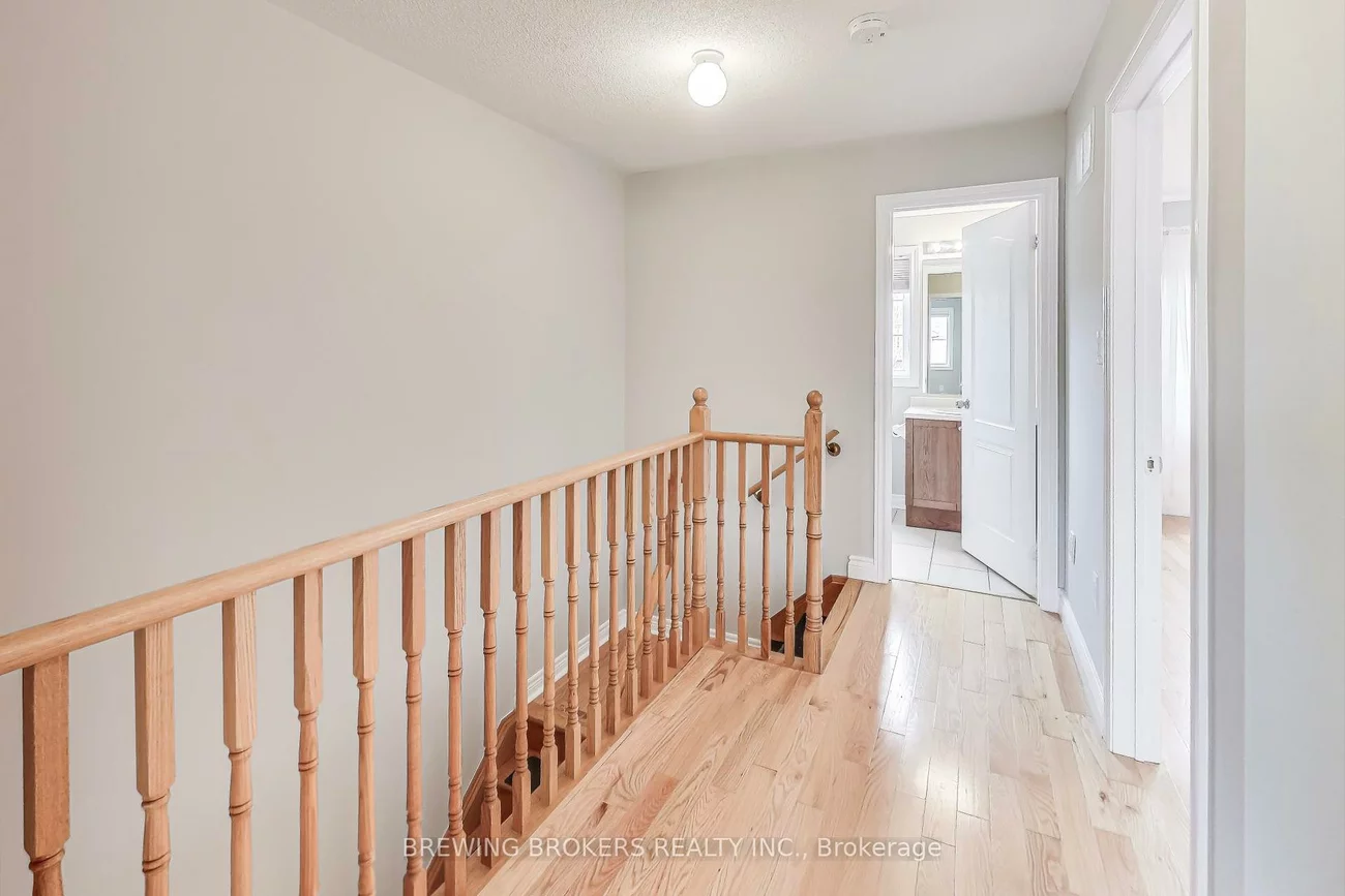 33, Pearcey, West Bayfield, Barrie