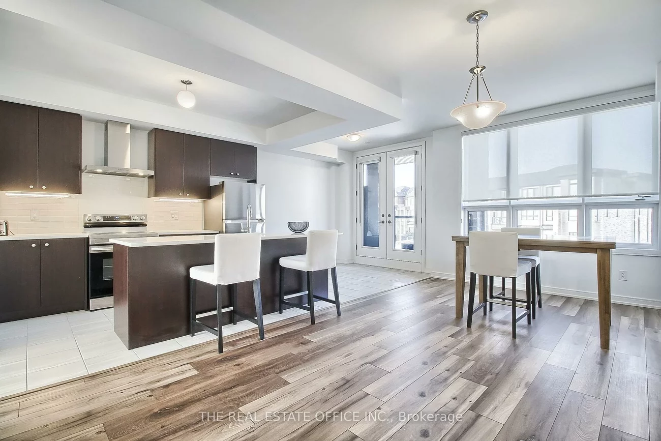 40, Blue Forest, Innis-Shore, Barrie