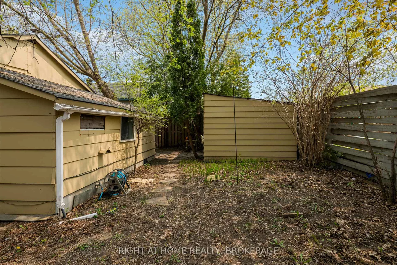 69, Victoria, Lakeshore, Barrie