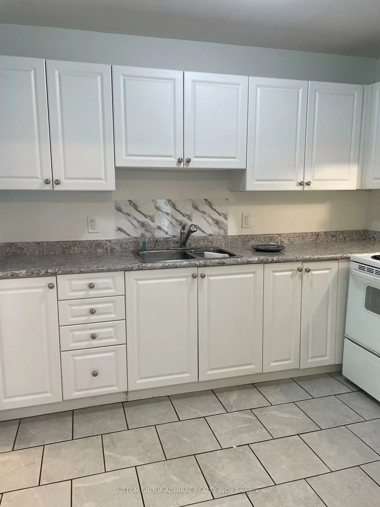 165, Anne, Allandale Centre, Barrie