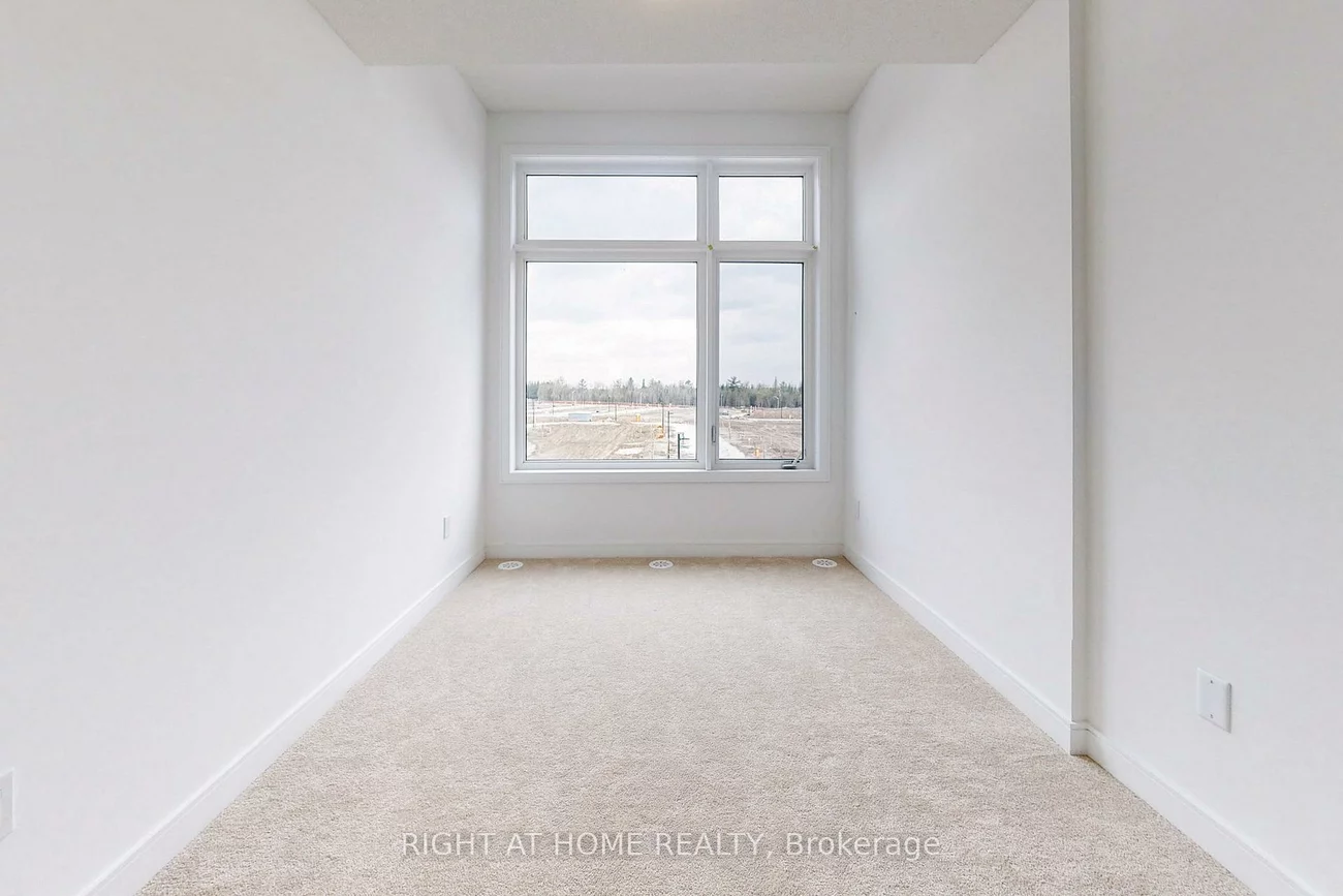 68, Blue Forest, Innis-Shore, Barrie