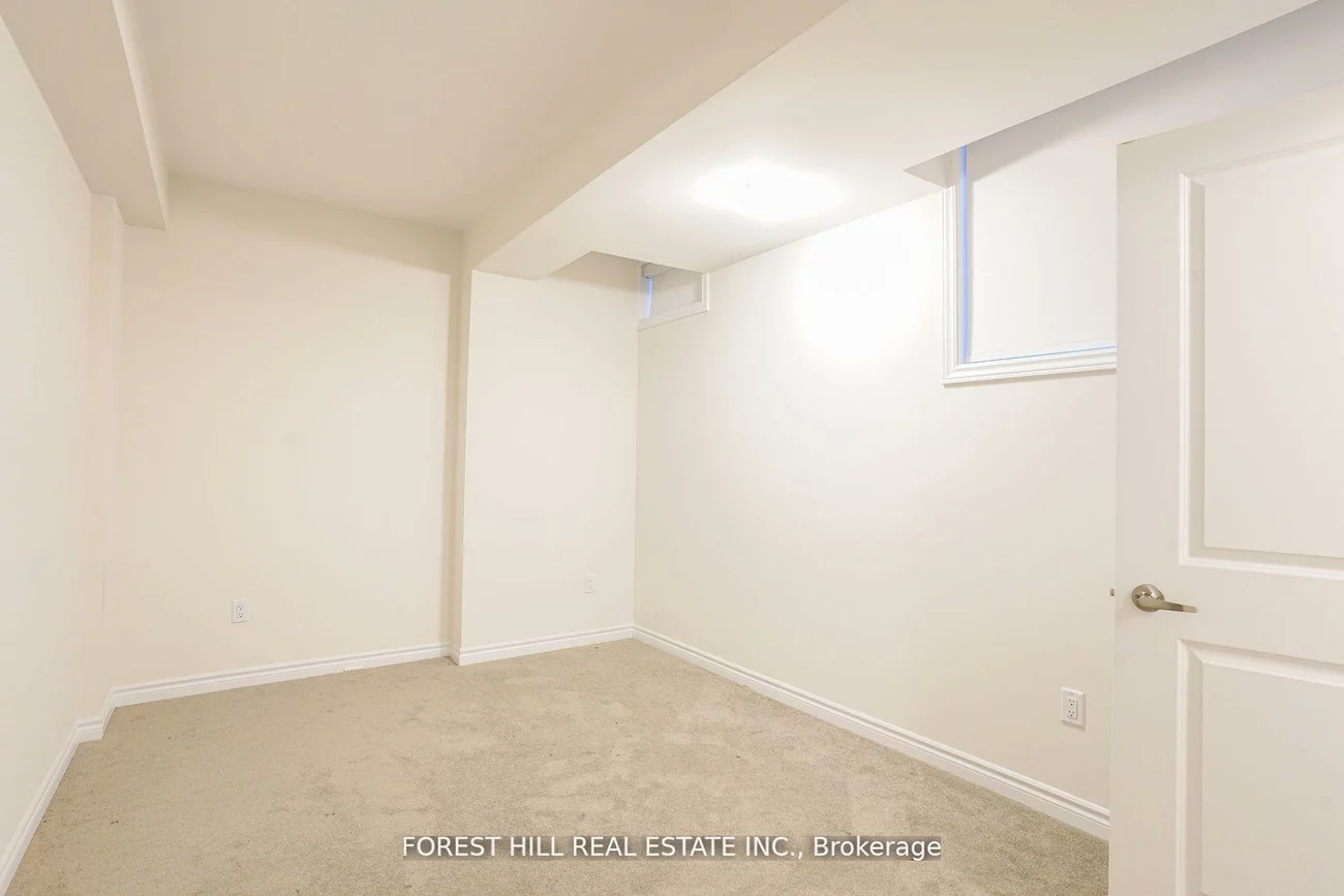 61, Valleybrook, Innis-Shore, Barrie