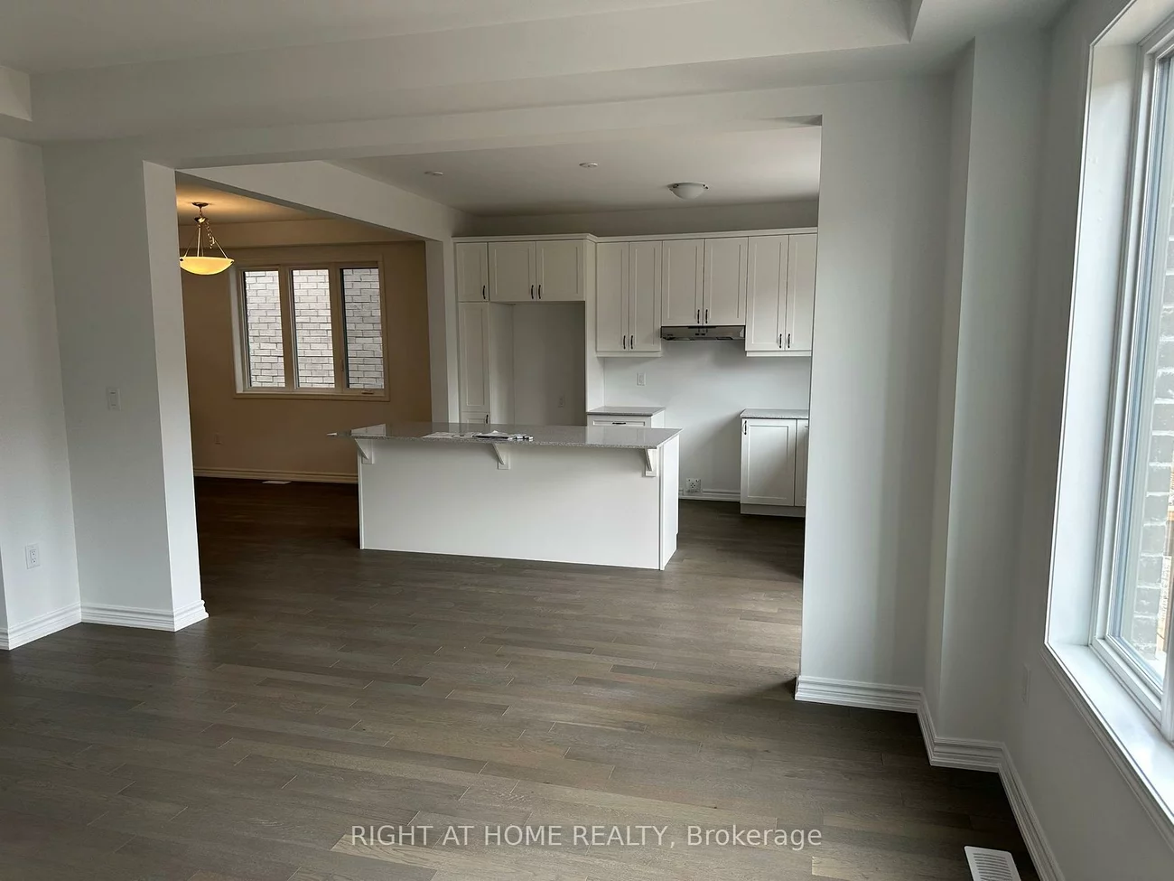 40, Suzuki, Painswick South, Barrie