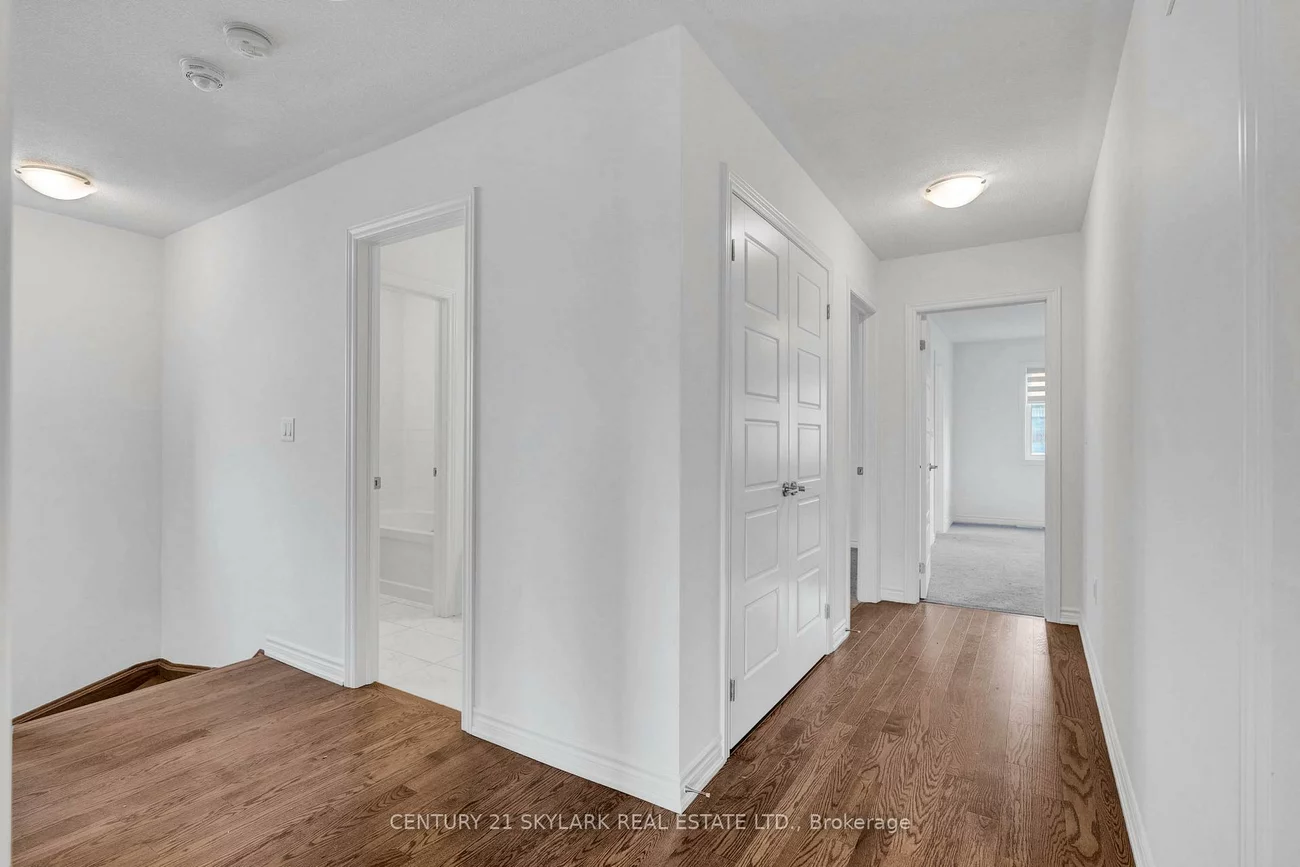 118, Shepherd, Painswick South, Barrie