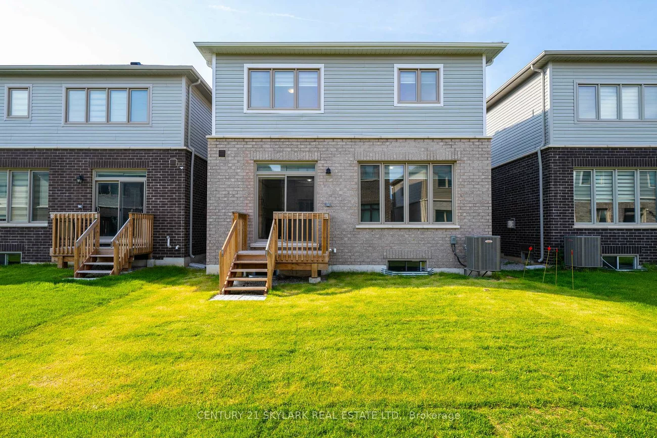 118, Shepherd, Painswick South, Barrie