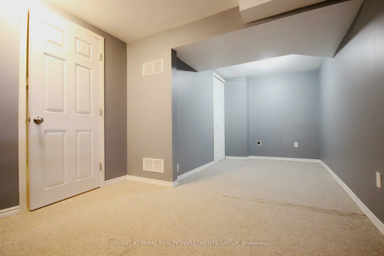 49, Patton, Painswick North, Barrie