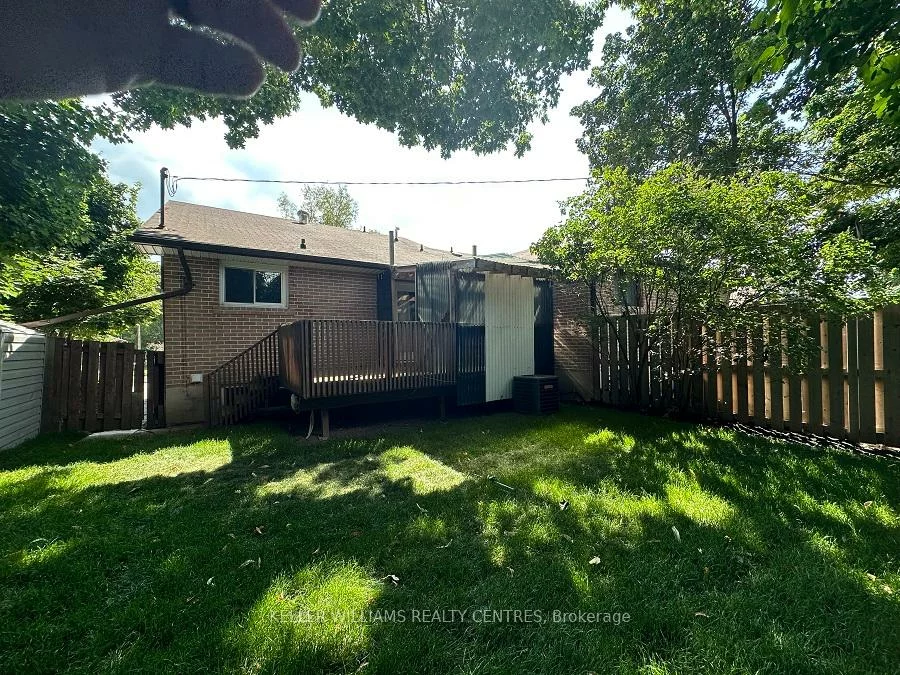 20, Queen, Codrington, Barrie