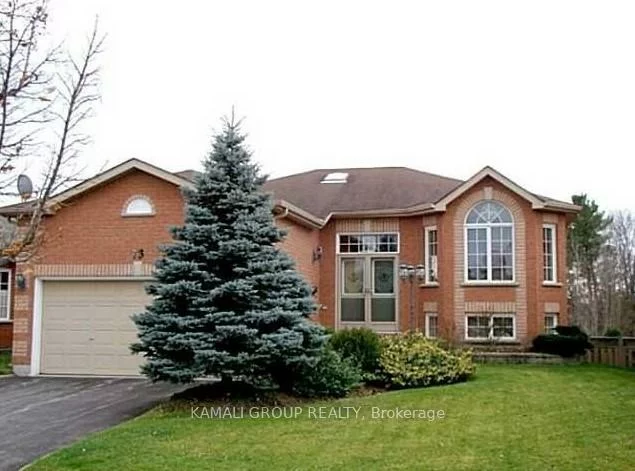 73, Silver Maple, Holly, Barrie