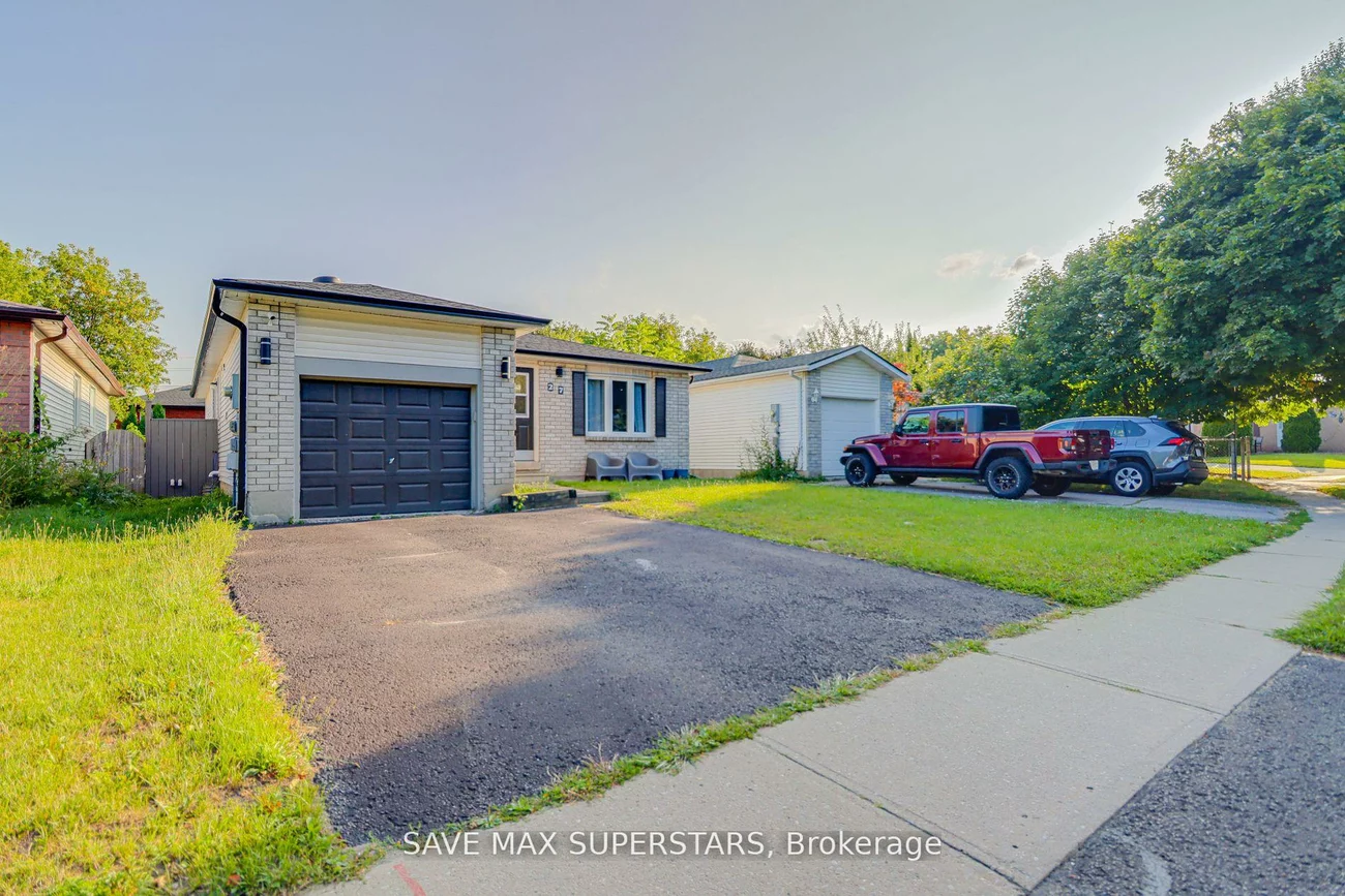 27, Maitland, Grove East, Barrie
