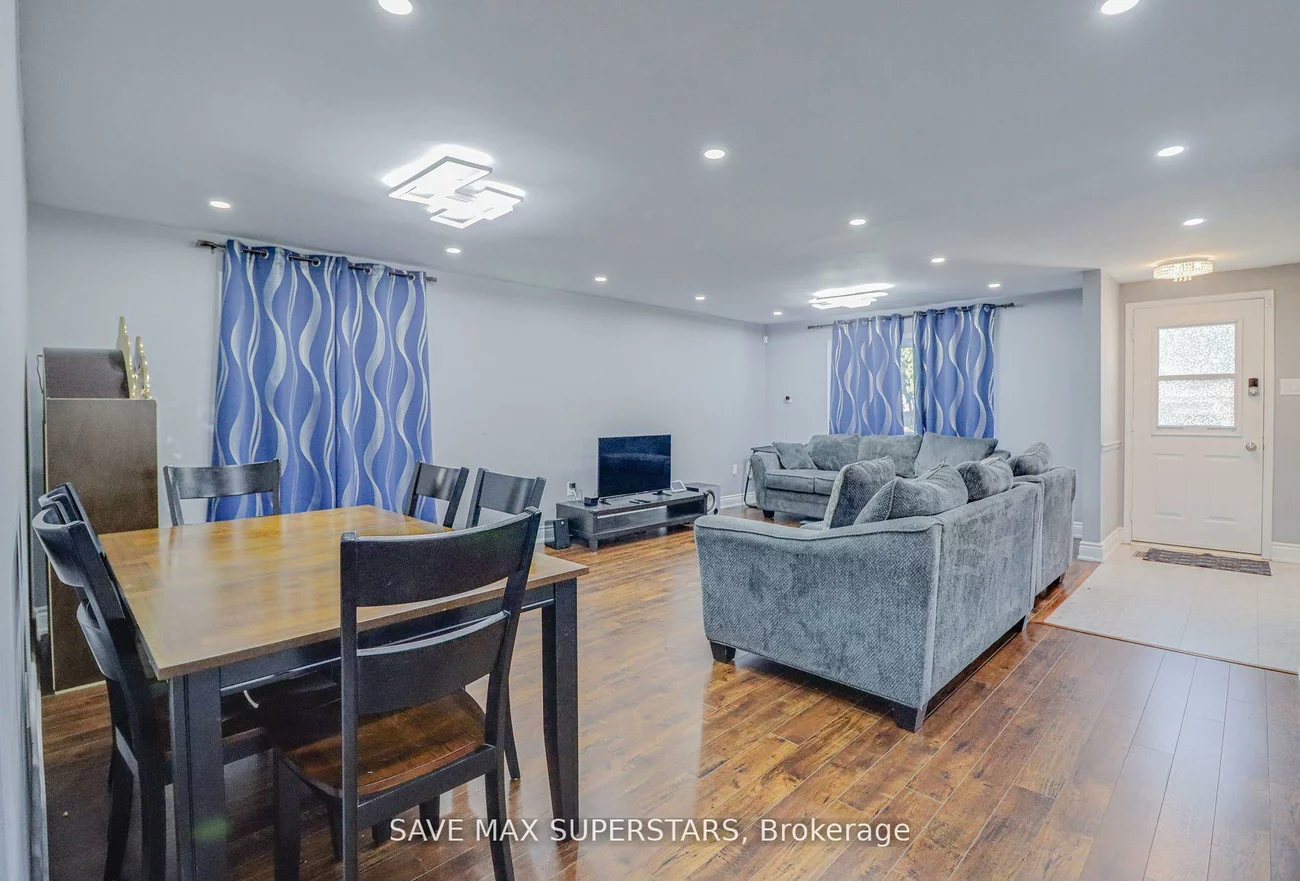 27, Maitland, Grove East, Barrie