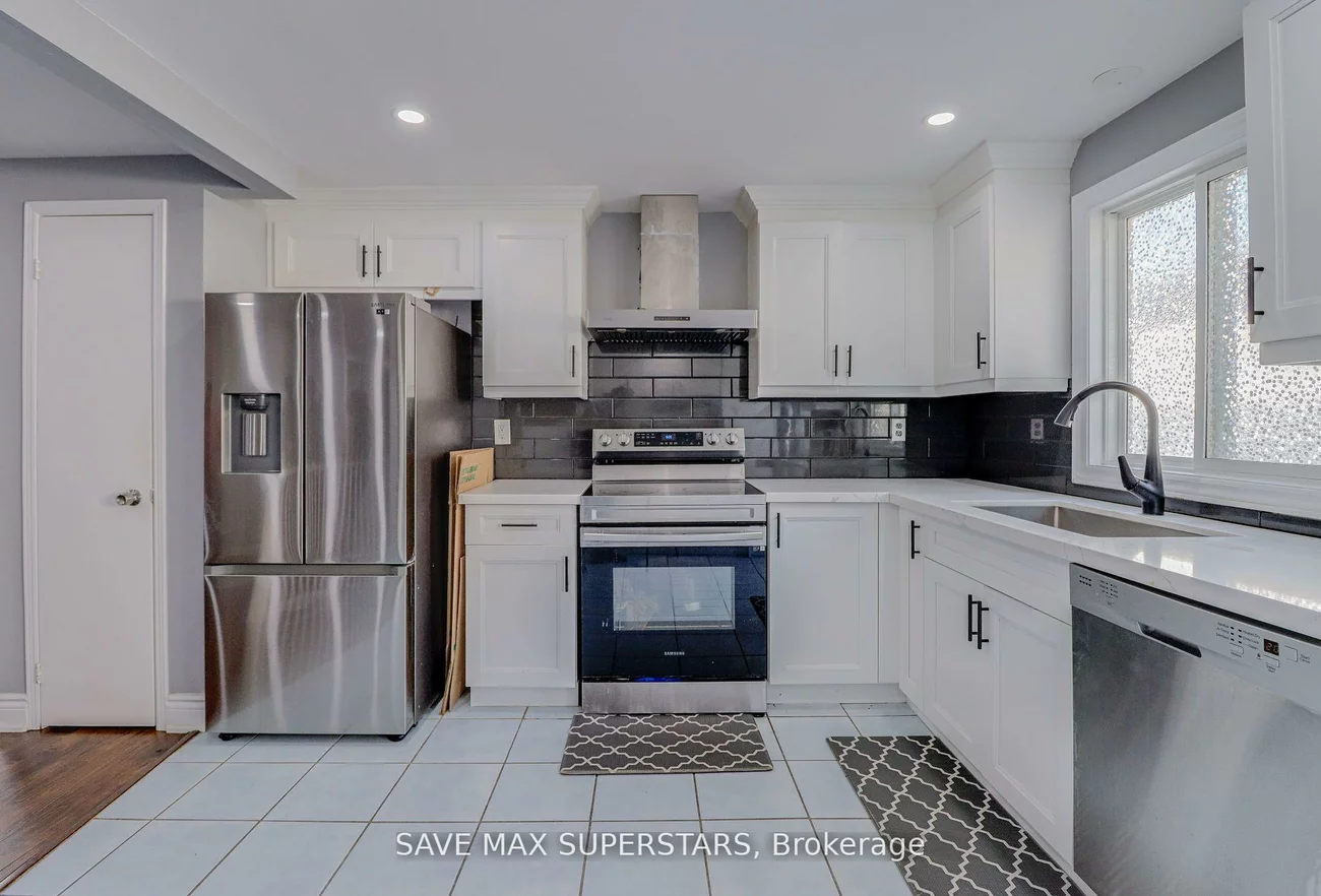 27, Maitland, Grove East, Barrie
