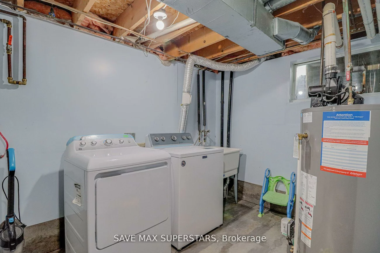 27, Maitland, Grove East, Barrie