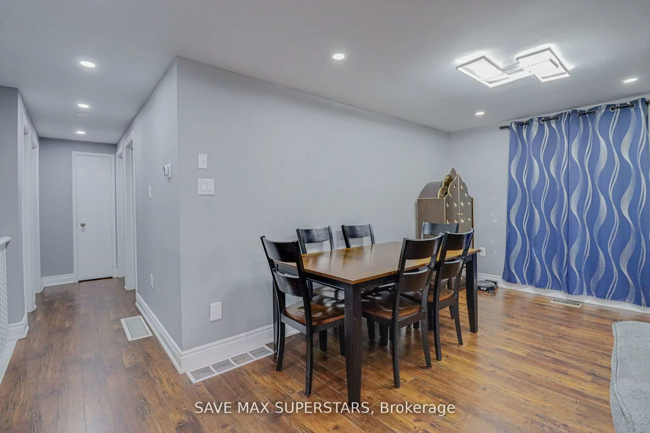 27, Maitland, Grove East, Barrie