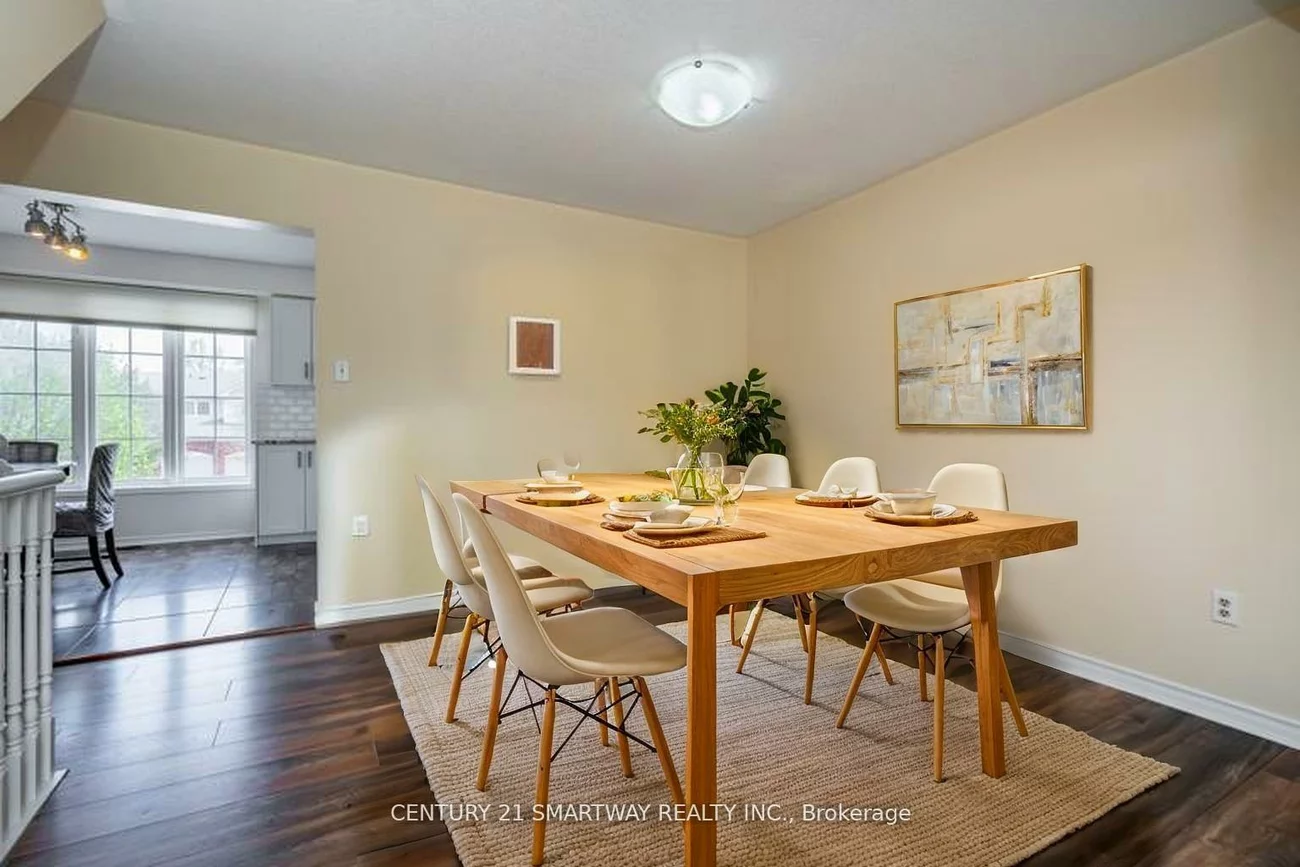 56, Pickett, Painswick North, Barrie