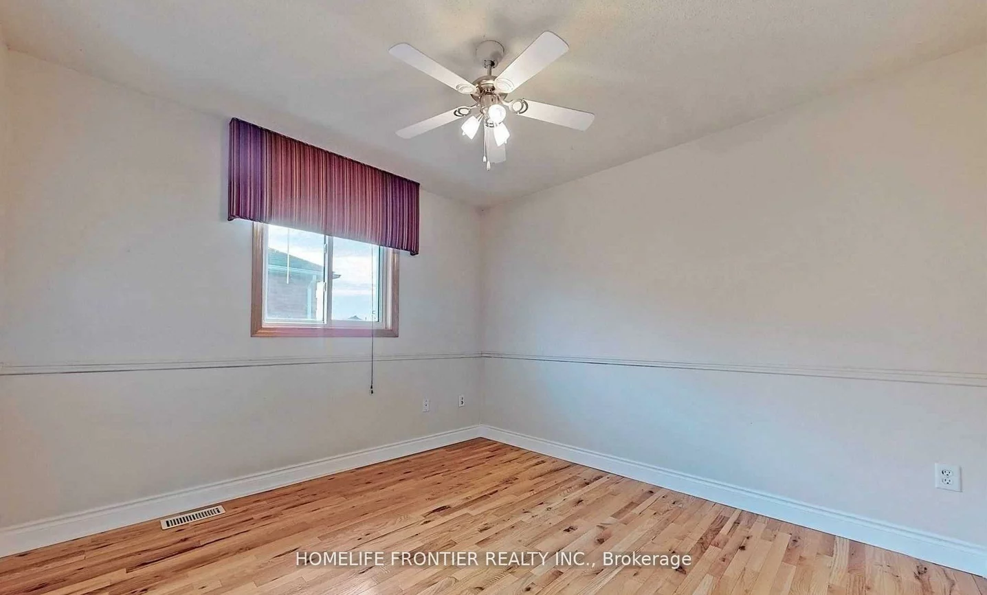 82, Grace, Painswick South, Barrie