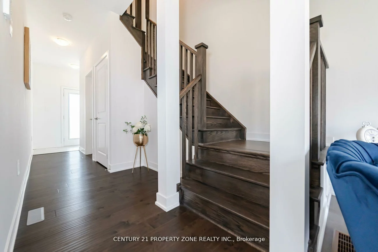 18, Westwood, Painswick South, Barrie