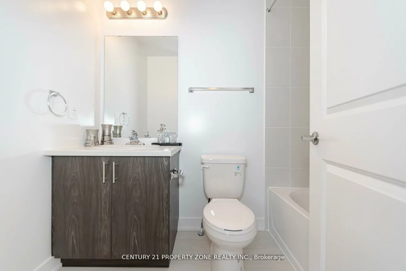 18, Westwood, Painswick South, Barrie