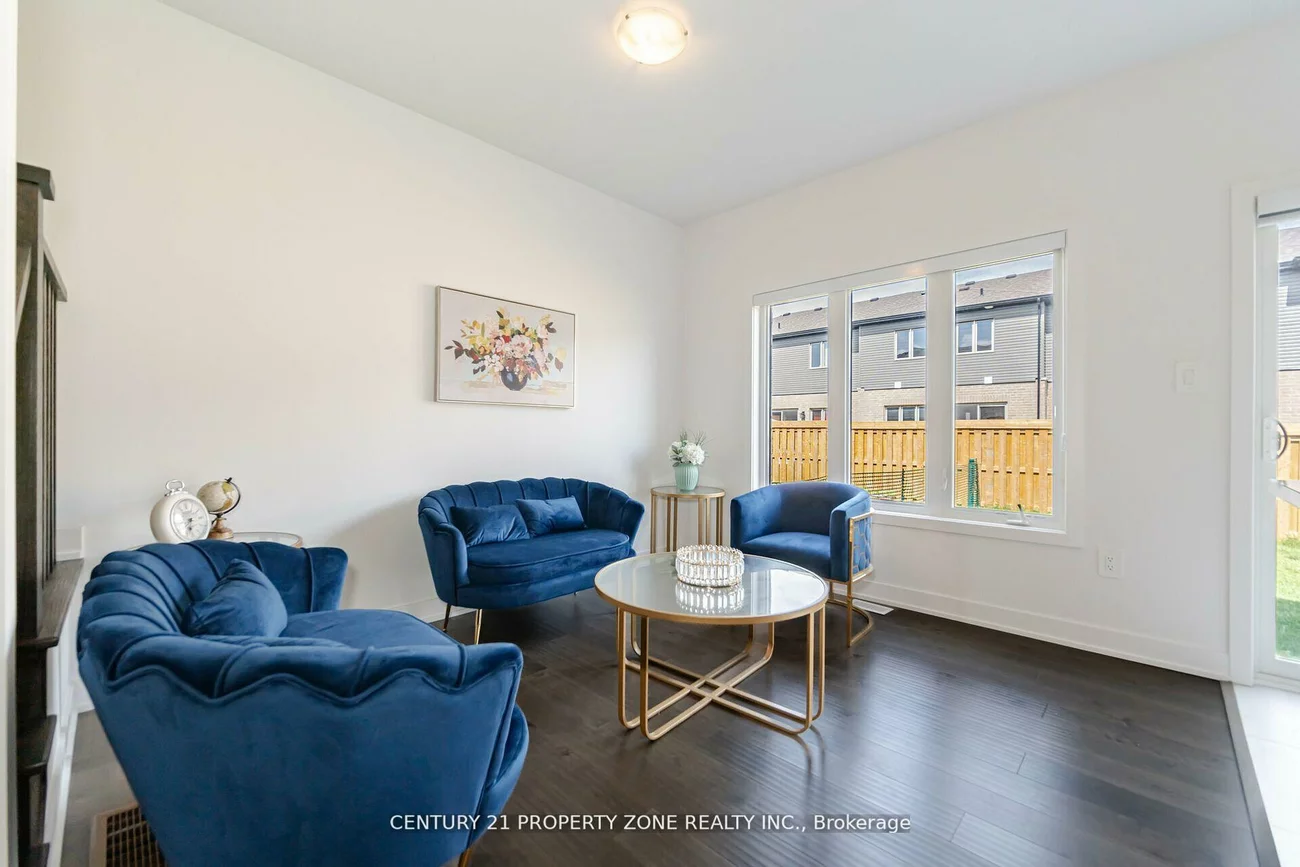 18, Westwood, Painswick South, Barrie