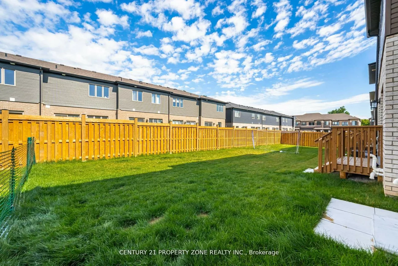18, Westwood, Painswick South, Barrie