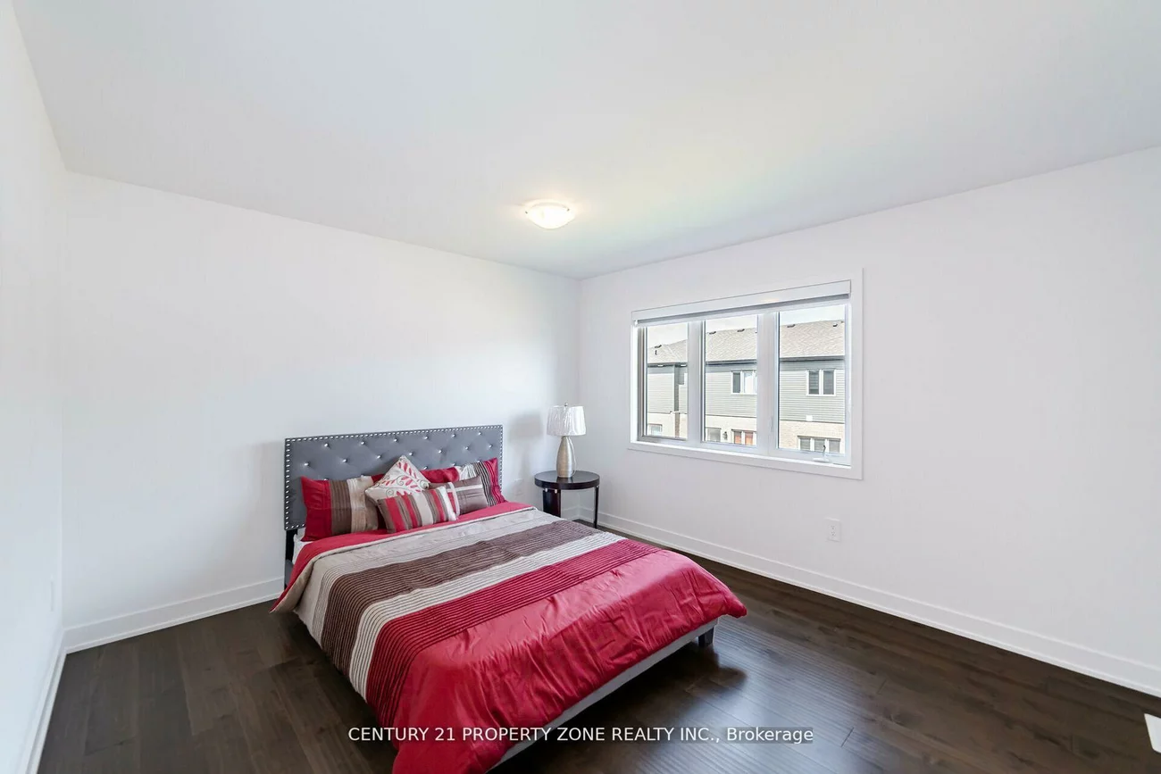 18, Westwood, Painswick South, Barrie