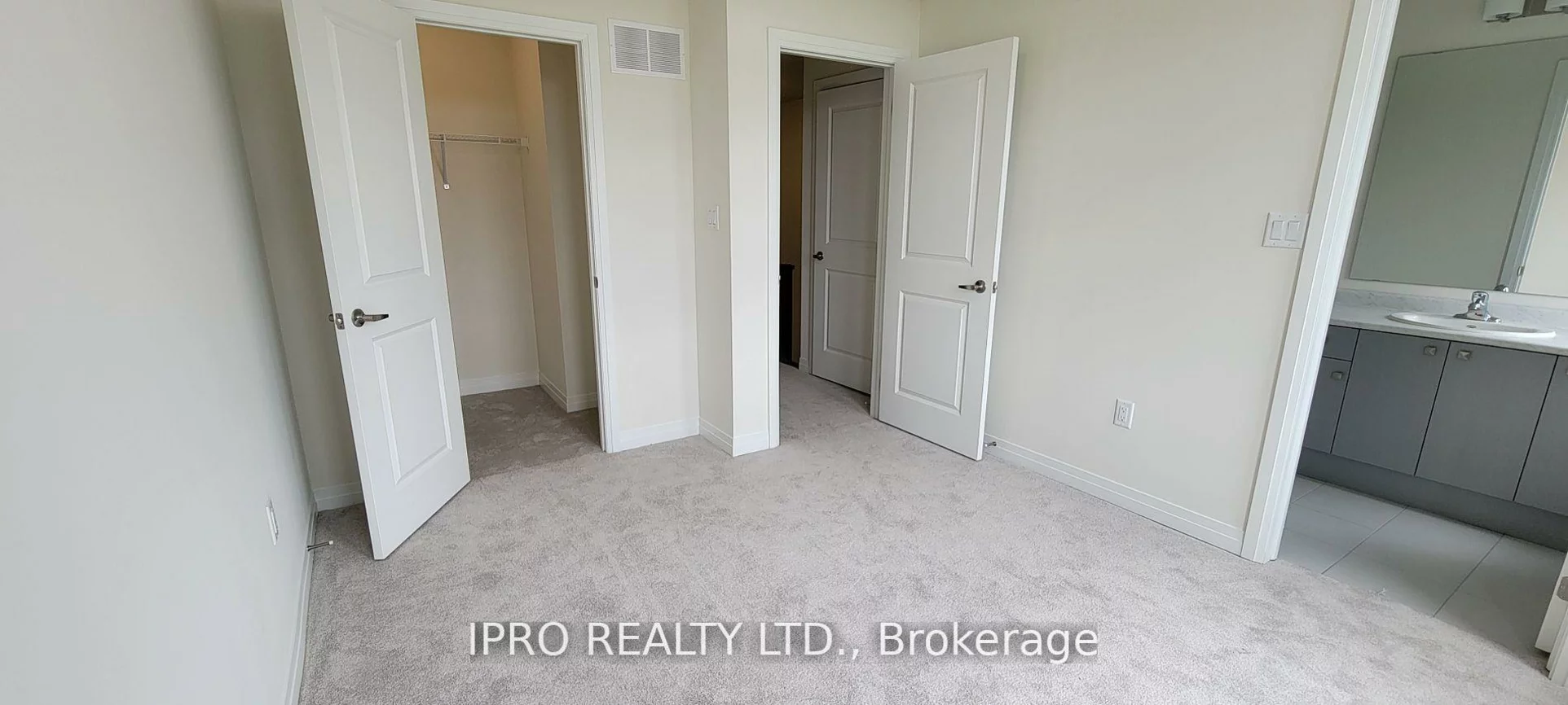 31, Cherry Hill, Painswick South, Barrie