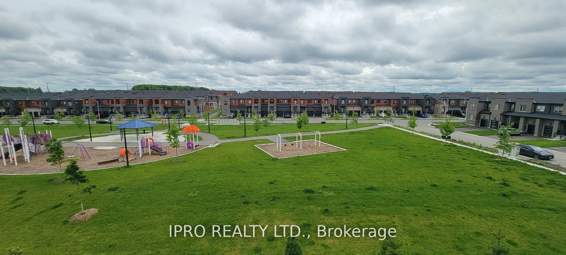 31, Cherry Hill, Painswick South, Barrie