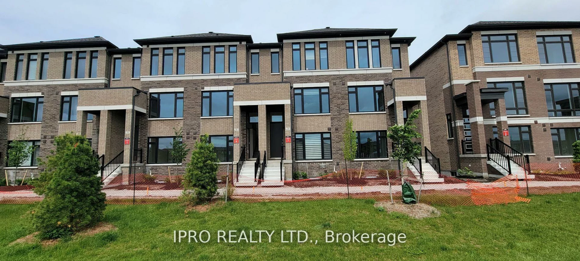 31, Cherry Hill, Painswick South, Barrie