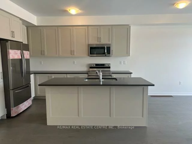 135, Shepherd, Painswick South, Barrie