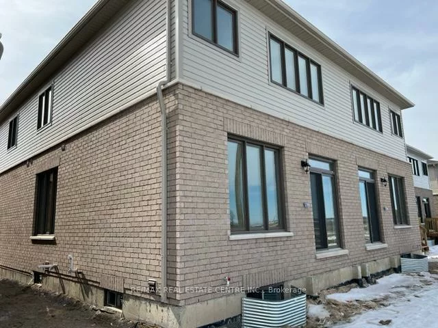135, Shepherd, Painswick South, Barrie
