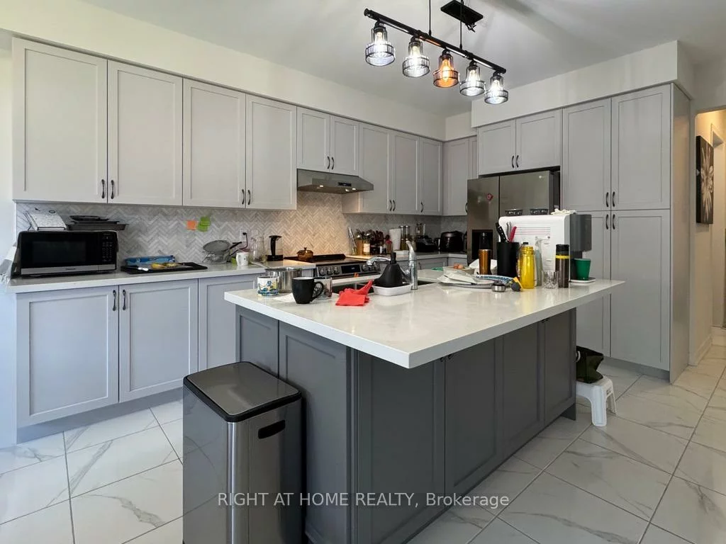 126, Durham, Rural Barrie Southeast, Barrie