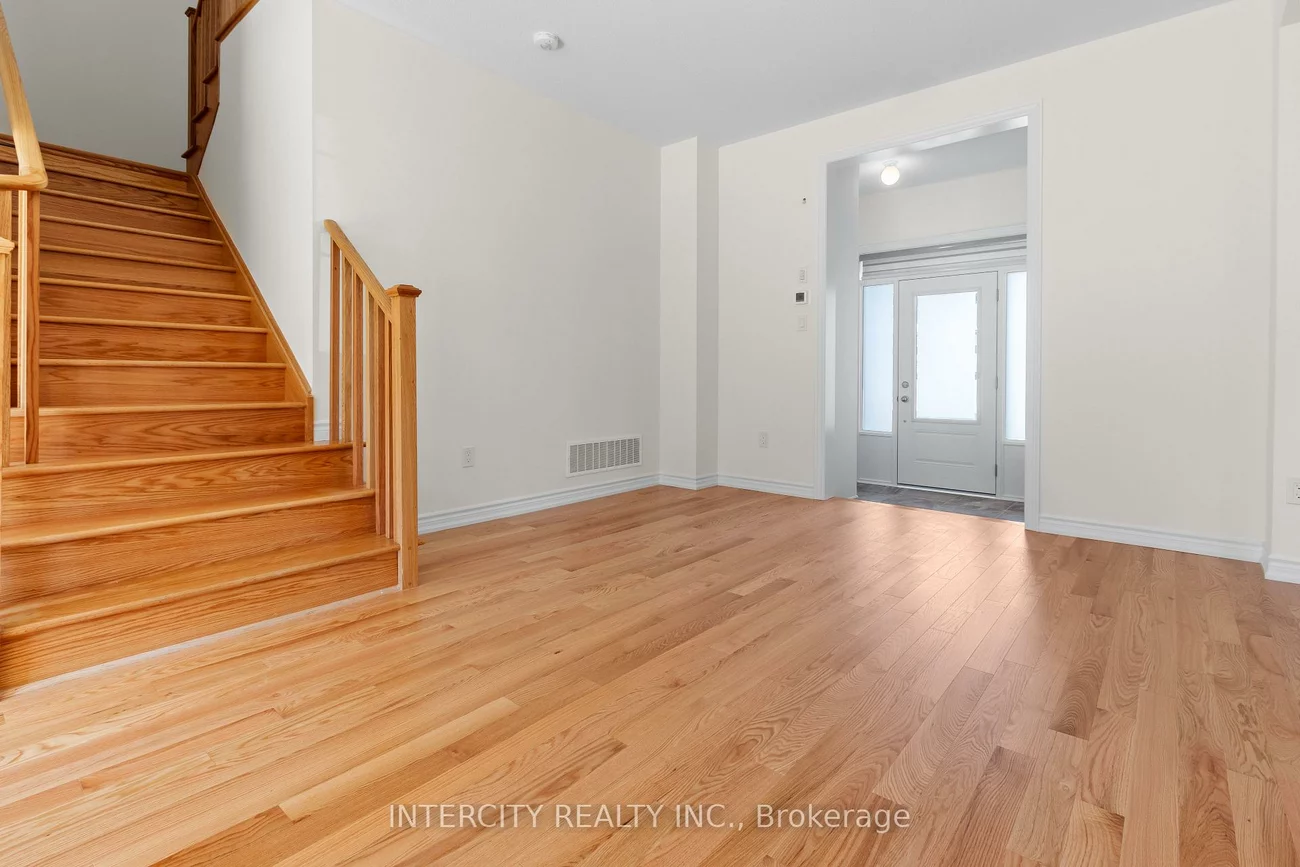 37, Prudhoe, Rural Barrie Southeast, Barrie