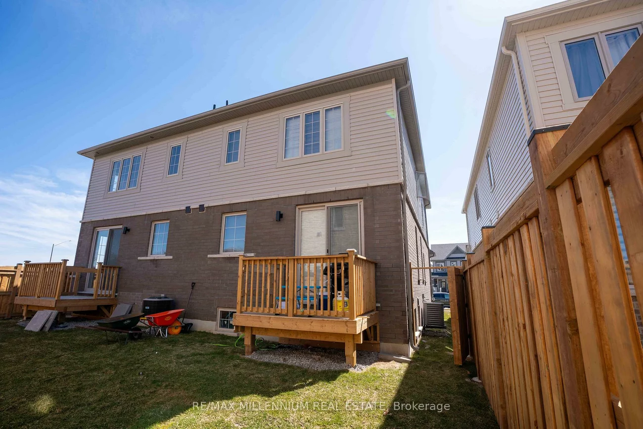 111, Sagewood, Painswick South, Barrie