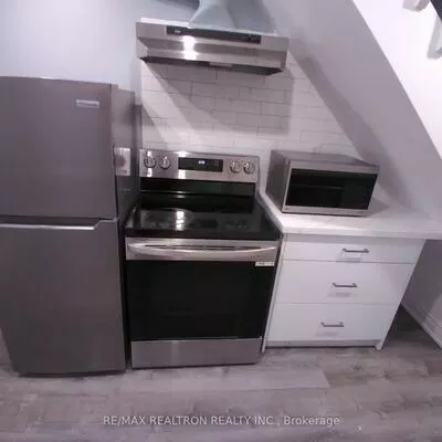 184, Tunbridge, Georgian Drive, Barrie