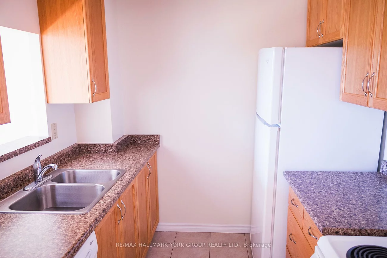 262, Rose, Wellington, Barrie
