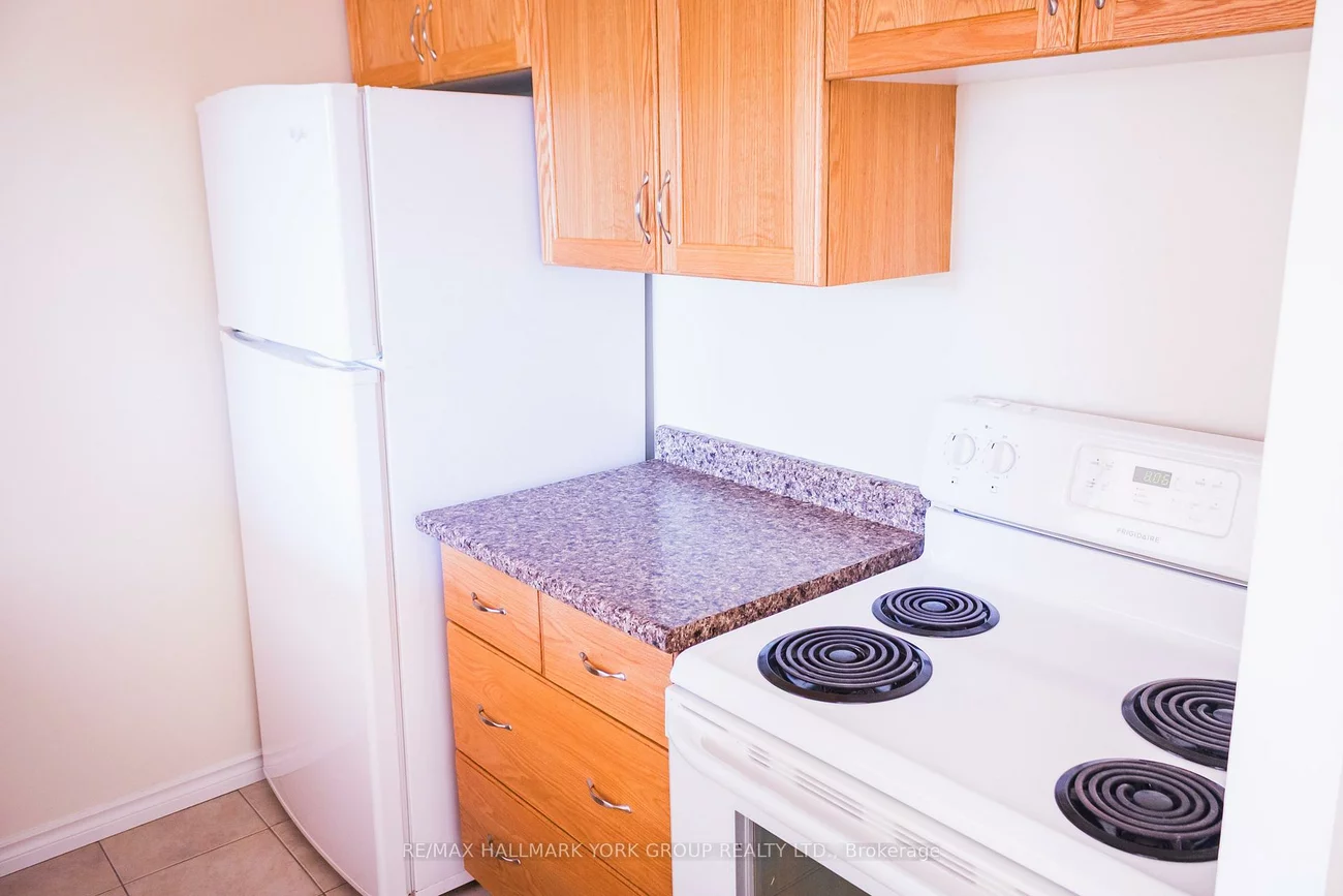 262, Rose, Wellington, Barrie