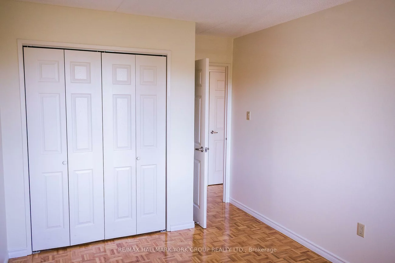262, Rose, Wellington, Barrie